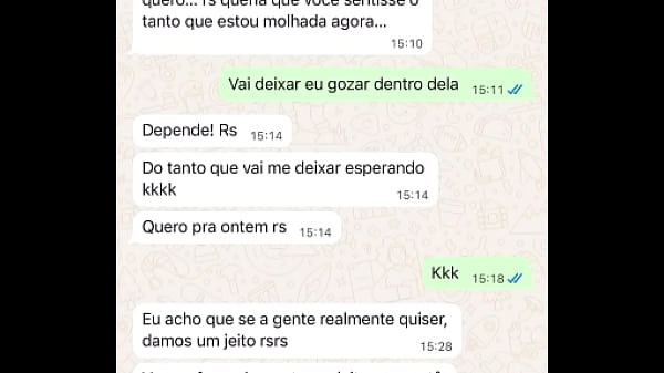 Casada novata me mandando mensagem após sua primeira experiência com comedor, realizando o fetiche do corno