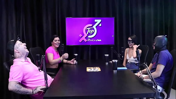 Mesmo com a mascara no rosto corno é reconhecido nas ruas – Monica Lima ensinando aos Novinhos da Imperium o tesão de dar para um pau maior que tem em casa completo no RED