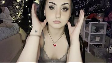 I got new lingerie and im showing off my goth teen fat ass for you